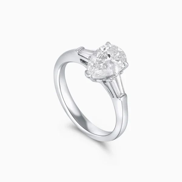 teardrop Solitaire ring