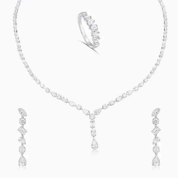 Noor Three piece Parure