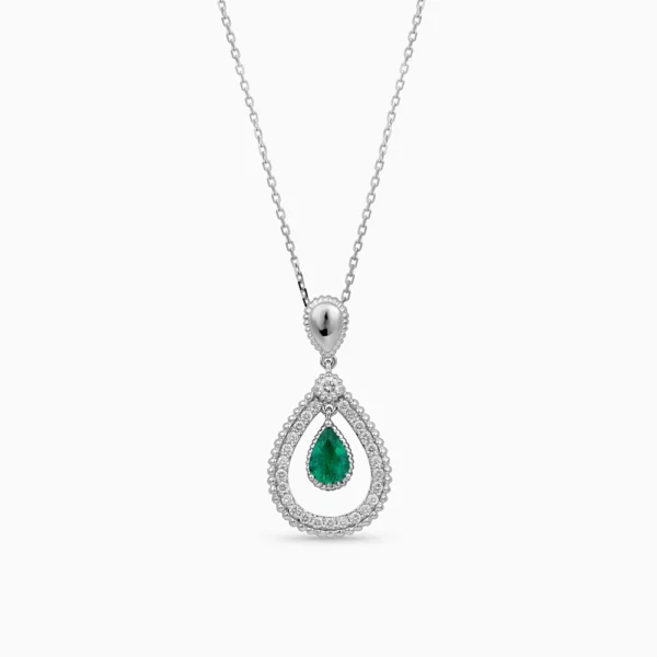 Emerald Diamond  Necklace